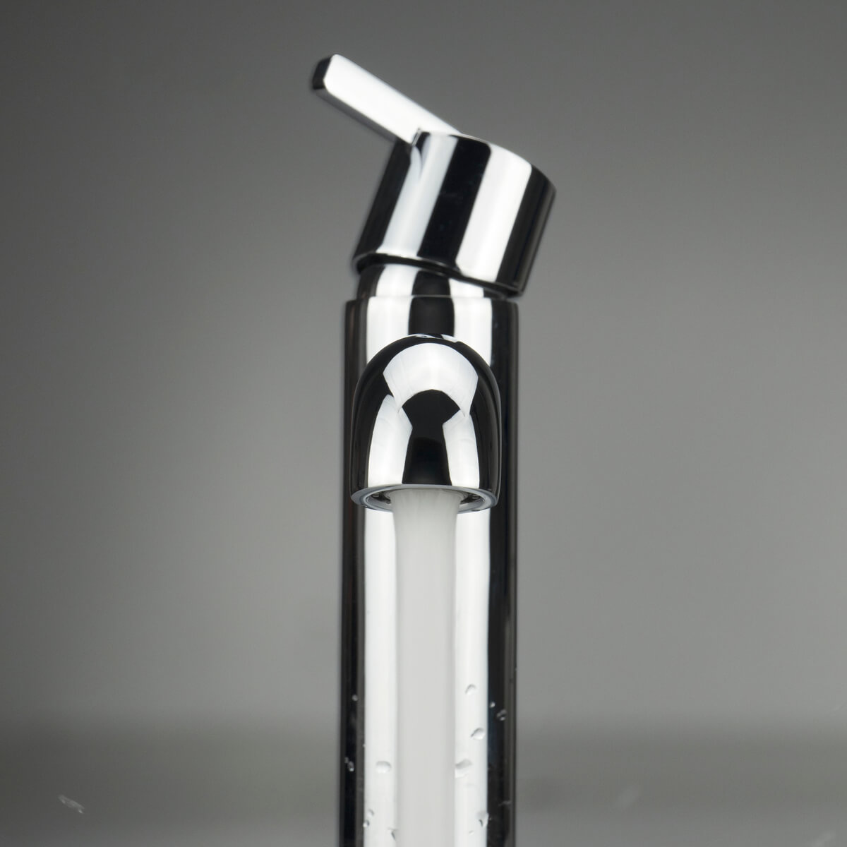 Kroomitud-valamusegisti-Deante-Silia-17.9-cm,-messing-1