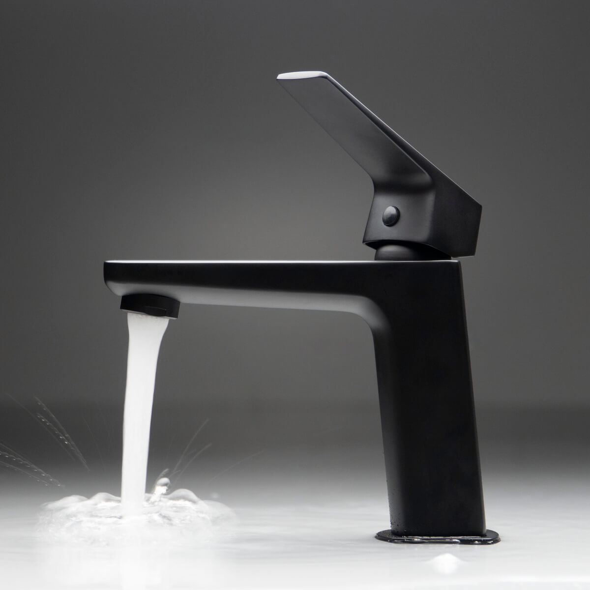 Must-valamusegisti-Deante-Blur-15.7-cm,-messing-2