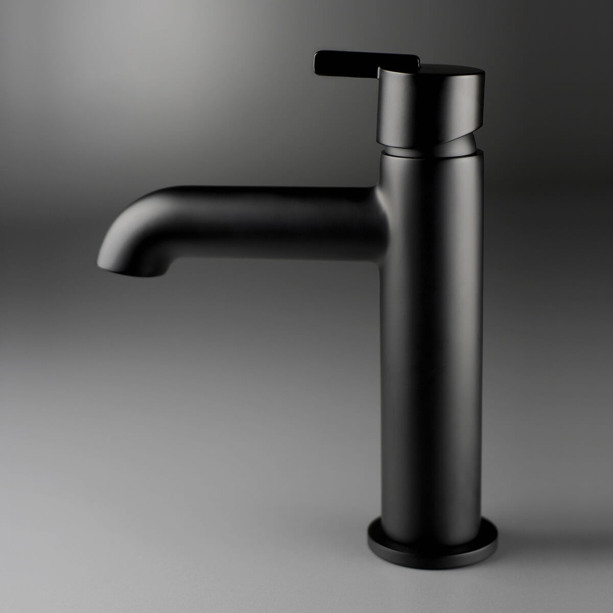 Must-valamusegisti-Deante-Silia-17.9-cm,-messing-1