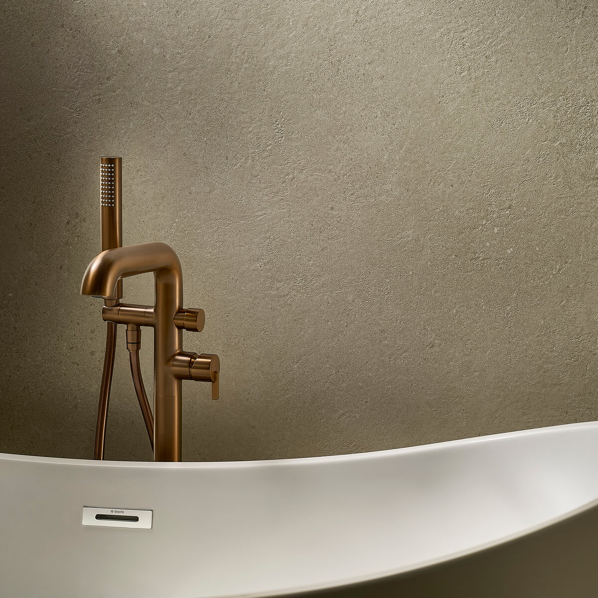 Põrandapealne-vannisegisti-Deante-Silia-II,-harjatud-pronks2