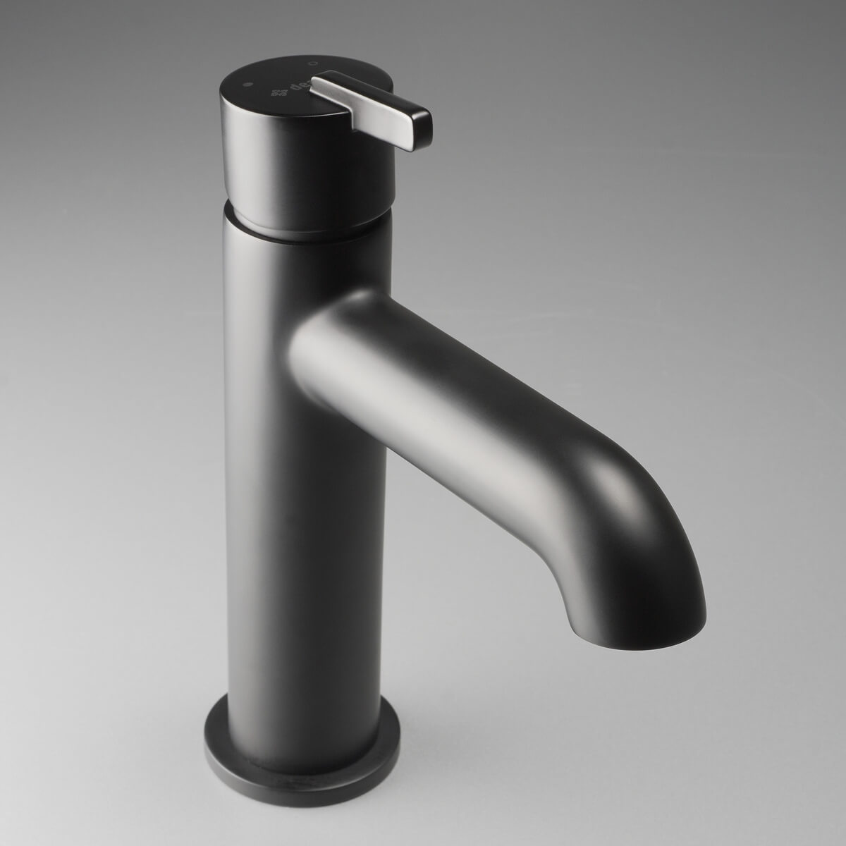 Titaanium-valamusegisti-Deante-Silia-17.9-cm,-messing-1