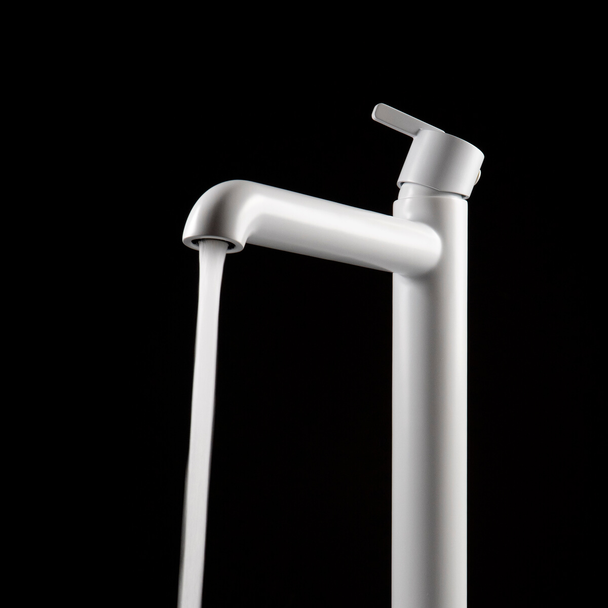 Valge-valamusegisti-Deante-Silia-34.4-cm,-messing-2