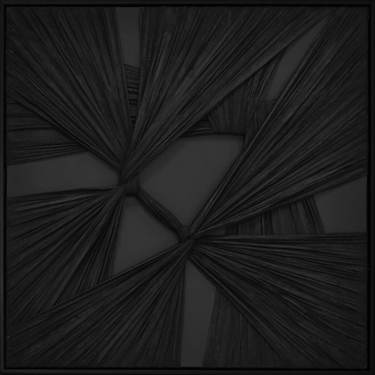 Põimunud-kanga-installatsioon-Knot-must-80x80-cm,-raamiga