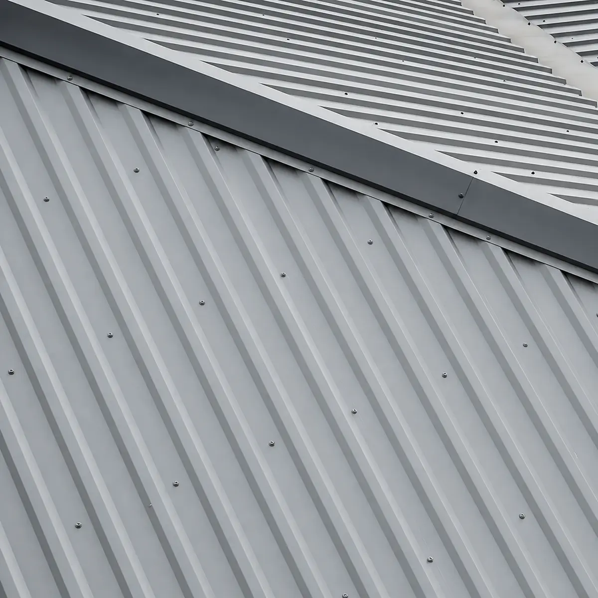 Trapetsprofiil katuseplekk TP-18 RR21 helehall