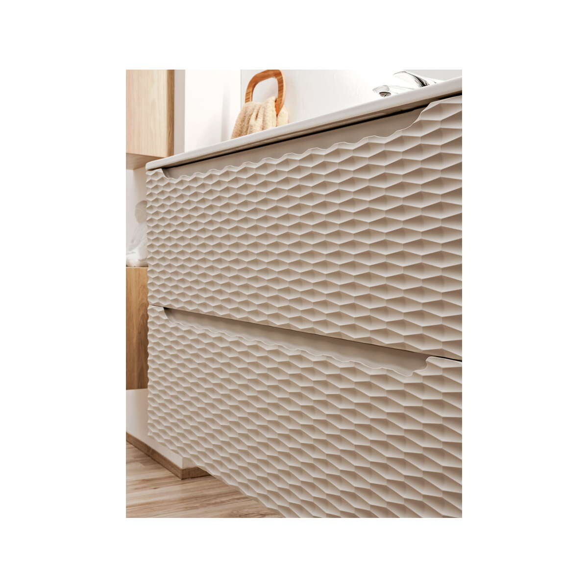 Valamukapp Comad Ocean Beige 60 × 57 cm, 2 sahtlit, õlitatud tamm ja beež