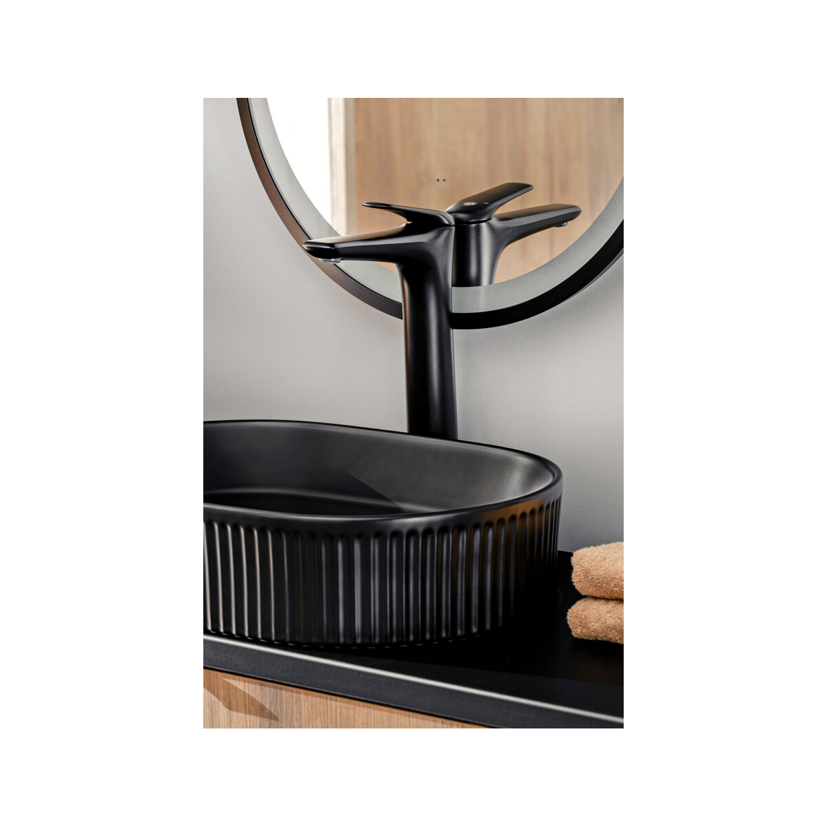 Vannitoa töötasapind Comad Countertop Tall Taps 5 × 19 × 29 cm, matt must
